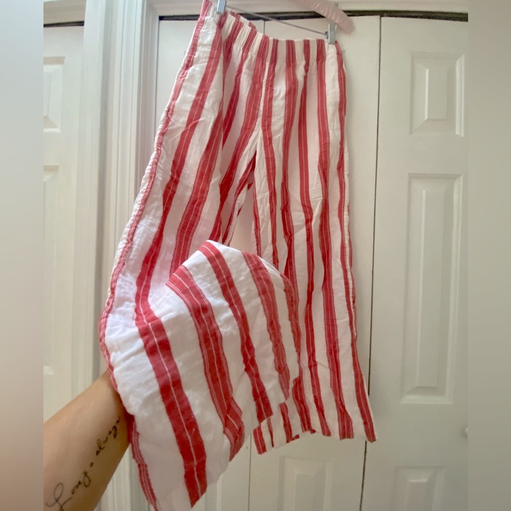 Old Navy Red and White Striped Wide-Leg Pants